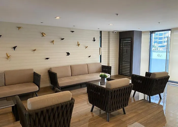 Makati Ayala Luxury Stylish Uncle Sam Gym Swim Park 300 Mb 2641 Apartamento *